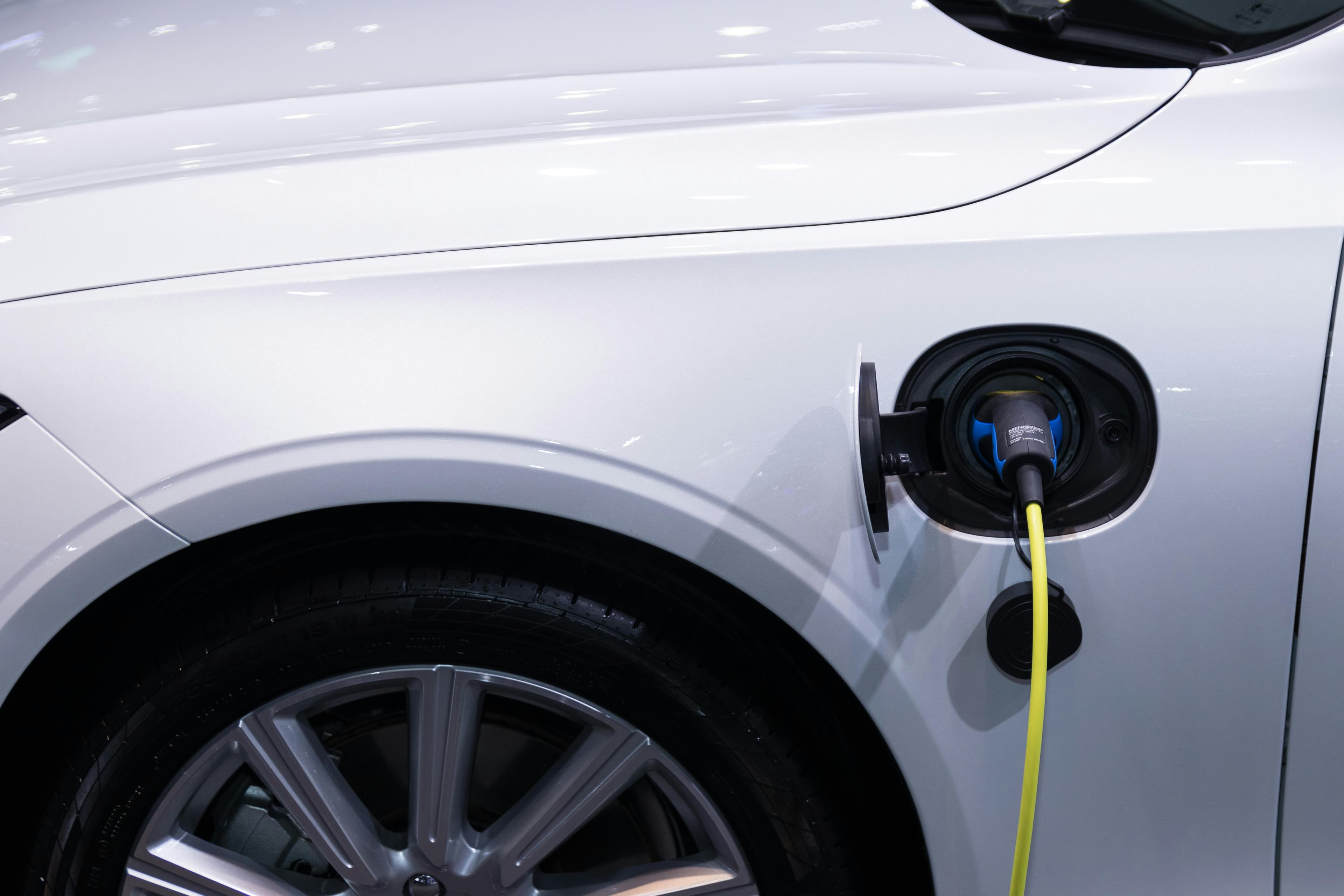 Der EU-Batteriepass 2026: Markttransparenz und Auswirkungen auf den Restwert